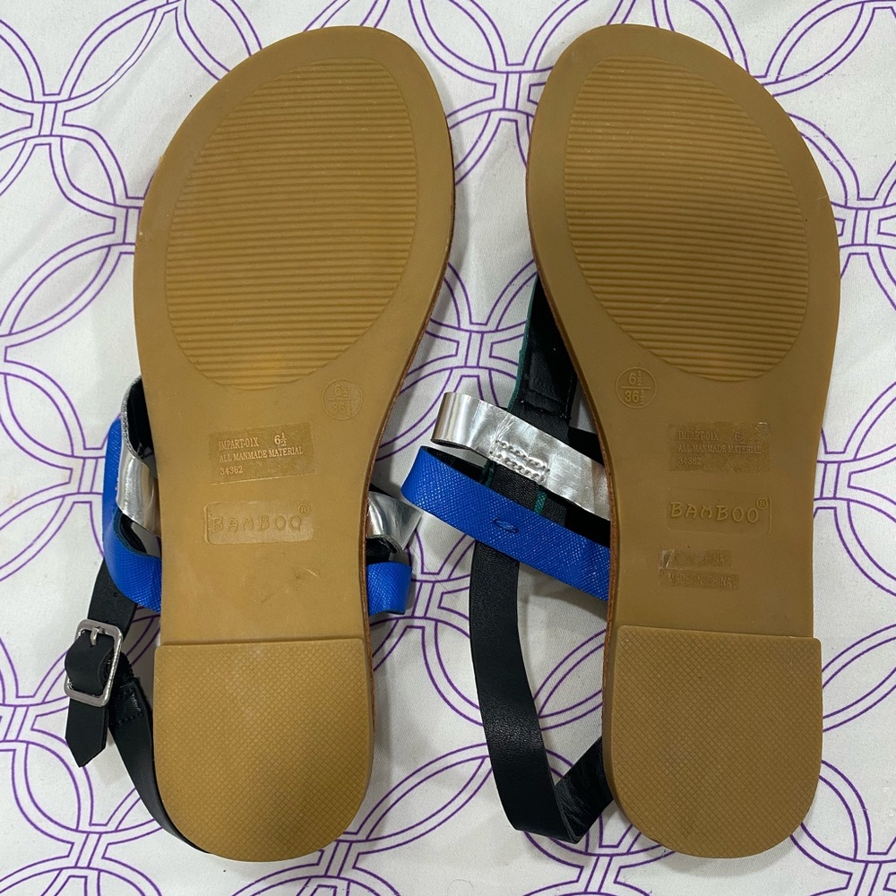Sandals - Picture 2 of 2
